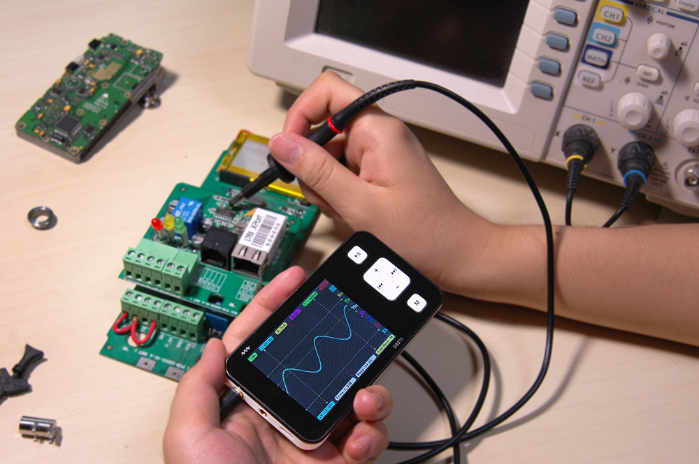 DSO-DS211-Mini-Oscilloscope-1